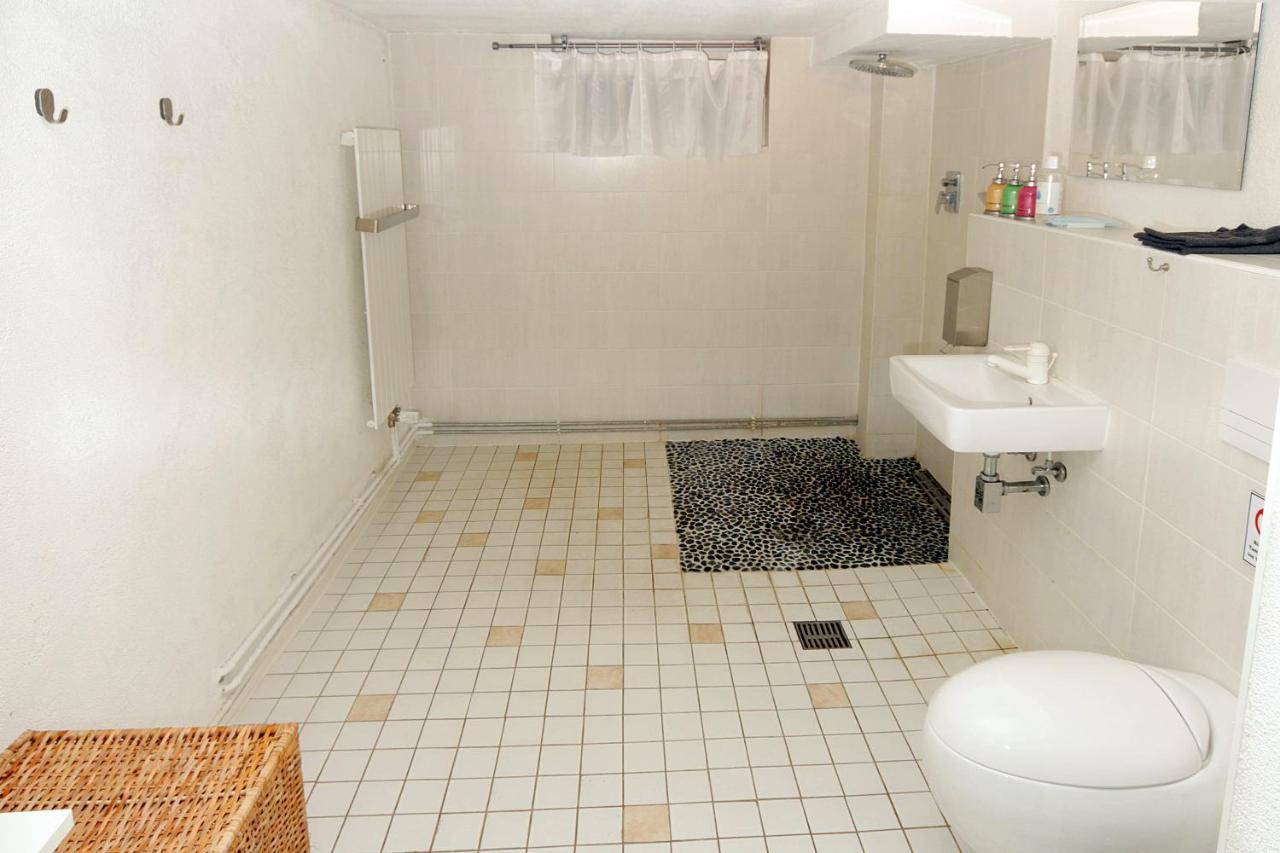 Cozy Souterrain-Half-Basement-Apartment Included 2 Bicycles ベルリン エクステリア 写真